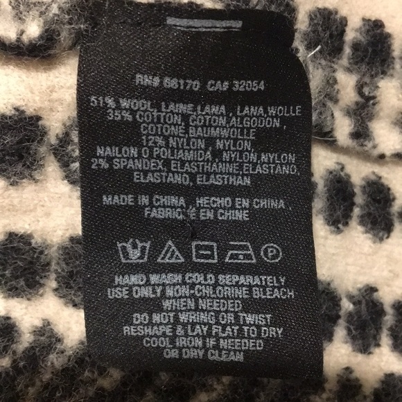 Anthropologie Moth Aztec pattern wool blend Sleeveless hi/Lo Vest Cardigan XS - Picture 6 of 7